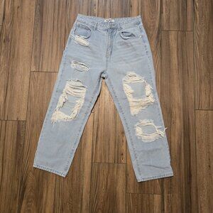 652. BLUE SAVVY Denim Crop Jeans Size 13/31 Distressed EUC